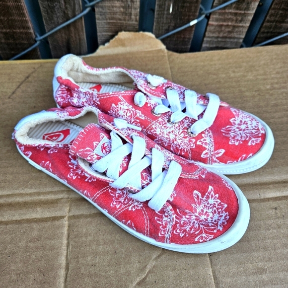 Roxy Red White Floral Casual Lace Sneakers Shoes Size 3 - Picture 6 of 16